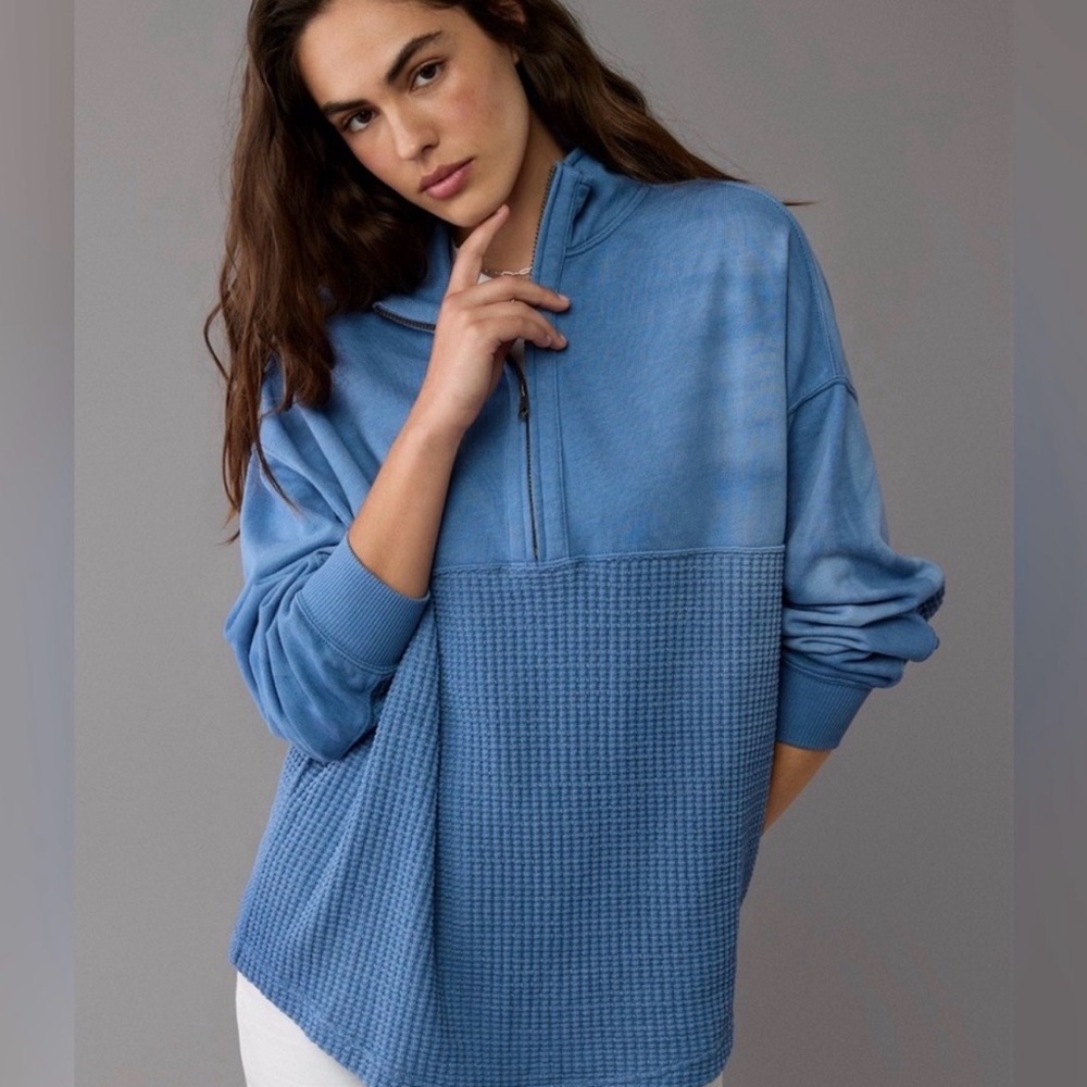 American Eagle oversized quarter zip blue sweatshirt XS/S